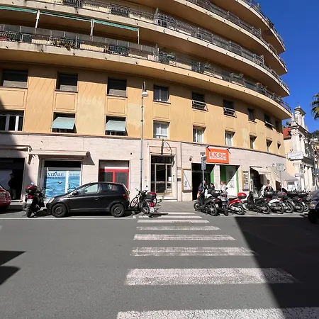 Piazza Mazzini 33, 2 Bedroom, 2bathroom, In The Center Of Santa Margherita Ligure