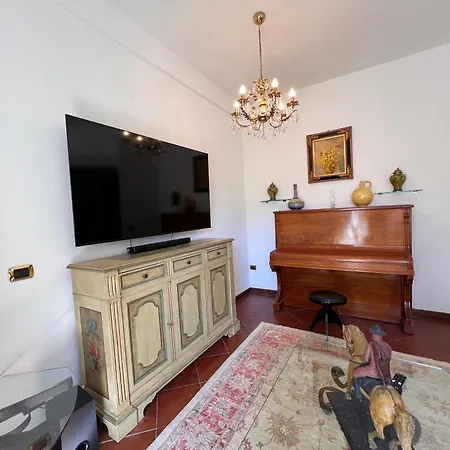 Daire Piazza Mazzini 33, 2 Bedroom, 2bathroom, In The Center Of Santa Margherita Ligure