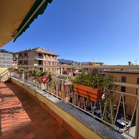 Piazza Mazzini 33, 2 Bedroom, 2bathroom, In The Center Of